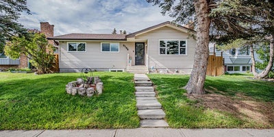 6104 Pinecrest Way NE, Calgary, AB T1Y 1K1